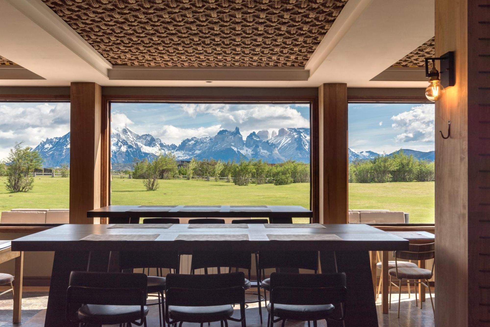 Rio Serrano Hotel + Spa Torres del Paine National Park Exteriör bild